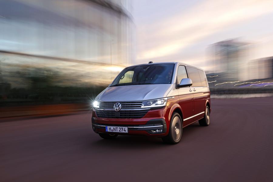  Volkswagen Multivan Bulli (T6.1) 2019 года  (фото 10 из 86)